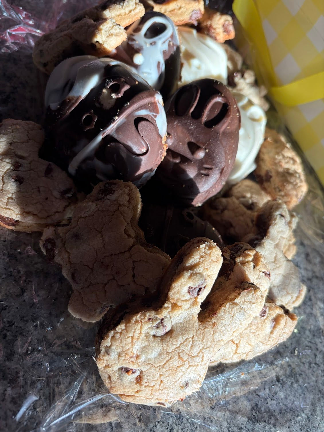 Sweet treat basket – Mad Zazzi's
